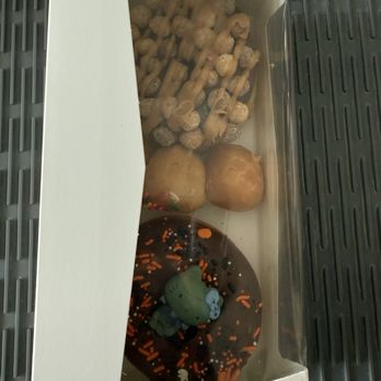 Elk Grove Donuts - Donuts Near Me - Elk Grove, California Elk Grove Donuts - Donuts Near Me - Elk Grove, California