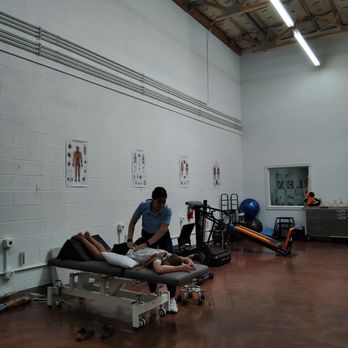 Flex Spine and Sport Physical Therapy - Work area - Sports Medicine Near Me - Mesa, Arizona