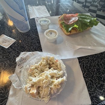 WG Grinders - Sandwiches Near Me - Columbus, Ohio WG Grinders - Sandwiches Near Me - Columbus, Ohio