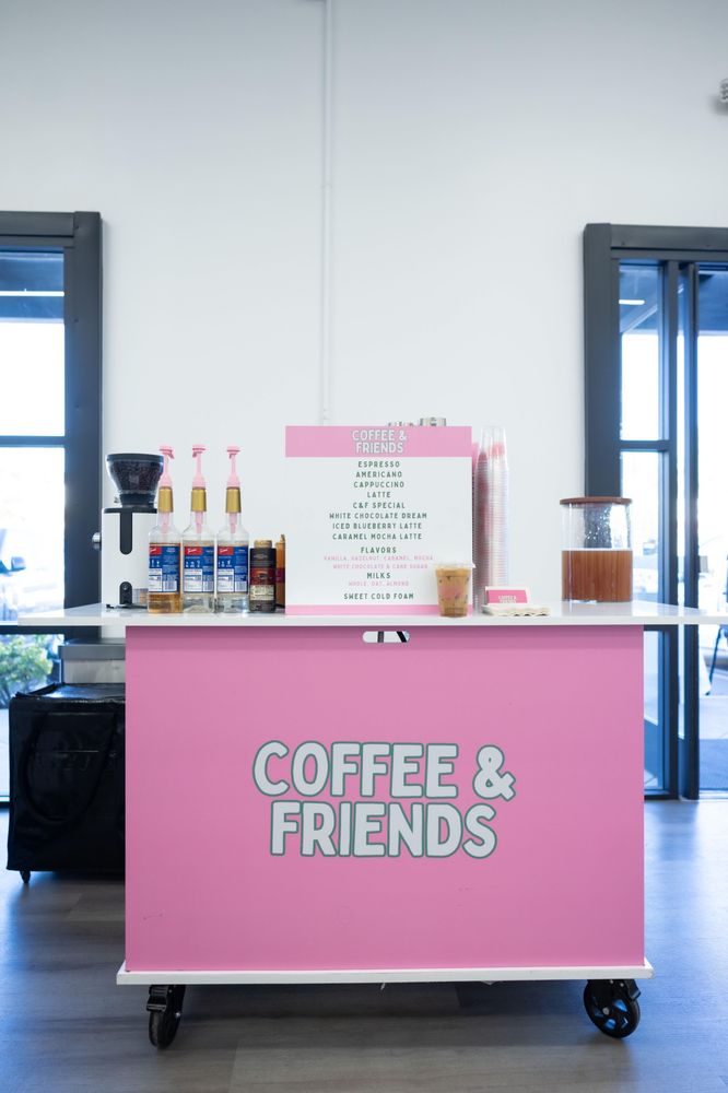 Coffee & Friends Logo