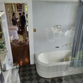 Ernest Hemingway Home  - Museums Near Me - Key West, Florida