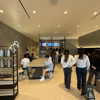 Hey Tea - inside - Bubble Tea Near Me - Irvine, California Hey Tea - inside - Bubble Tea Near Me - Irvine, California