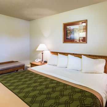 Econo Lodge Inn & Suites - Hotels Near Me - Valentine, Nebraska Econo Lodge Inn & Suites - Hotels Near Me - Valentine, Nebraska