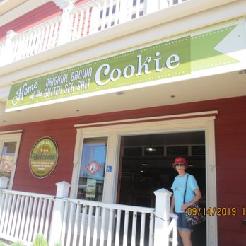 Brown Butter Cookie - Bakeries Near Me - Cayucos, California