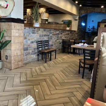 Agave - Scenery of restaurant - Mexican Near Me - Frankfort, Kentucky Agave - Scenery of restaurant - Mexican Near Me - Frankfort, Kentucky