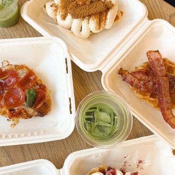 Croffle Crew - Pizza croffle, Nutella croffle, berry compote croffle, maple bacon croffle, and biscoff croffle - Desserts Near Me - Happy Valley, Oregon