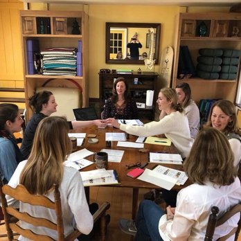 Vibrant Moves - Vibrant Moves Studio: Essential Oils Workshop - Yoga Near Me Vibrant Moves - Vibrant Moves Studio: Essential Oils Workshop - Yoga Near Me