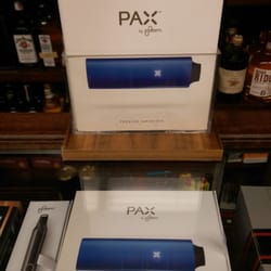 Dean's Fine Cigars - Pax Vaporizers by Ploom