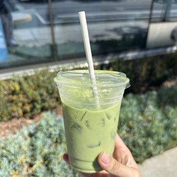 Chaumont - matcha latte with oat milk - Bakeries Near Me - Santa Monica, California