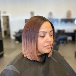 Derrick's Hair Salon