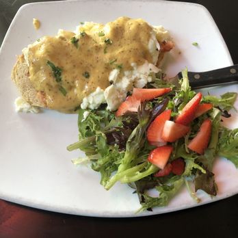 Cup Cafe - Smoked Salmon Benedict - New American Near Me - Tucson, Arizona