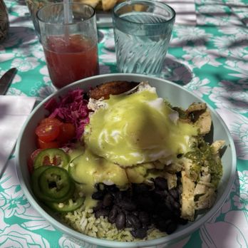 Hola Arepa - Latin American Near Me - Minneapolis, Minnesota