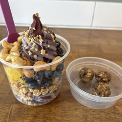 Lolo’s Bowls