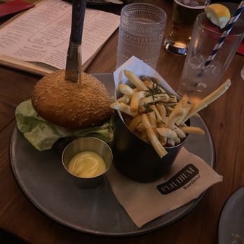 Per Diem - Financial District - FiDi Burger - New American Near Me - San Francisco, California Per Diem - Financial District - FiDi Burger - New American Near Me - San Francisco, California