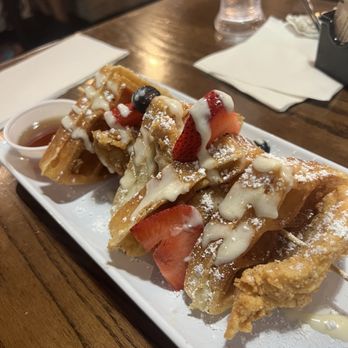 Gochas Breakfast Bar | Cascade - Wine Bars Near Me - Atlanta, Georgia