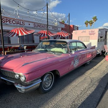 Little Anthony's Diner - Outside - American Near Me - Tucson, Arizona