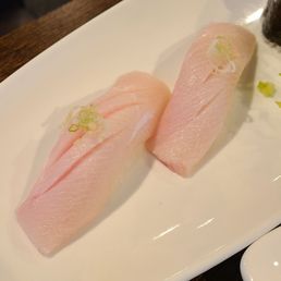 Yellowtail (Hamachi) Sushi