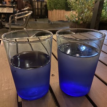ala - The glasses change colour when you pour water into them! - Mediterranean Near Me - Washington, DC, District of Columbia