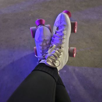 Baltimore Peninsula Skate - The Roller Wave - About this evening... - Skating Rinks Near Me - Baltimore, Maryland Baltimore Peninsula Skate - The Roller Wave - About this evening... - Skating Rinks Near Me - Baltimore, Maryland