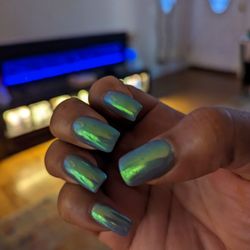 Morris Nails and Spa - My chrome dipped nails look like the holidays!