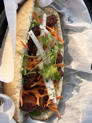 Lucky Enough Eat & Drink by null