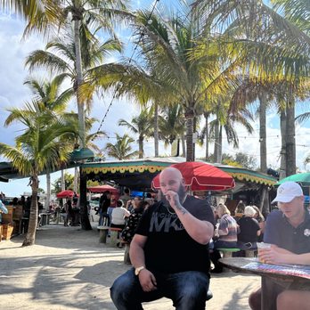 Capt Hirams Resort - Lots of palm trees, casual and fun vibe. - Bars Near Me - Sebastian, Florida Capt Hirams Resort - Lots of palm trees, casual and fun vibe. - Bars Near Me - Sebastian, Florida