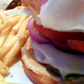 Logan's Roadhouse - Cheese burger with Swiss - Steakhouses Near Me - Cincinnati, Ohio