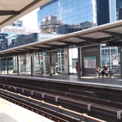 South Quay DLR Station - Platform