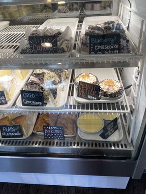 Colonial Diner by null