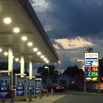 Exxon - a gas station at dusk - Gas Stations Near Me - Pasadena, Maryland