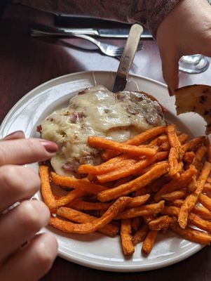 Sean Patrick's Restaurant by null