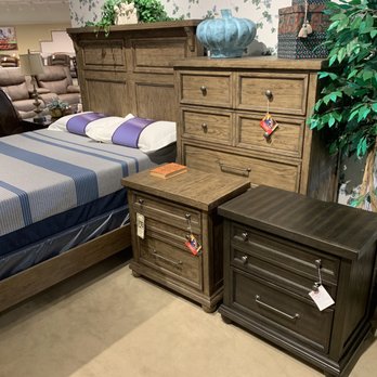Smith Furniture - Mattresses Near Me - Toccoa, Georgia Smith Furniture - Mattresses Near Me - Toccoa, Georgia