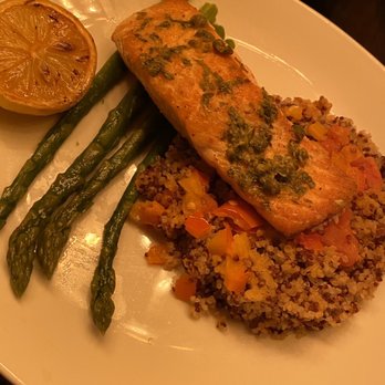 Kelsey's - Salmon with quinoa !!! Amazing - New American Near Me - Temecula, California