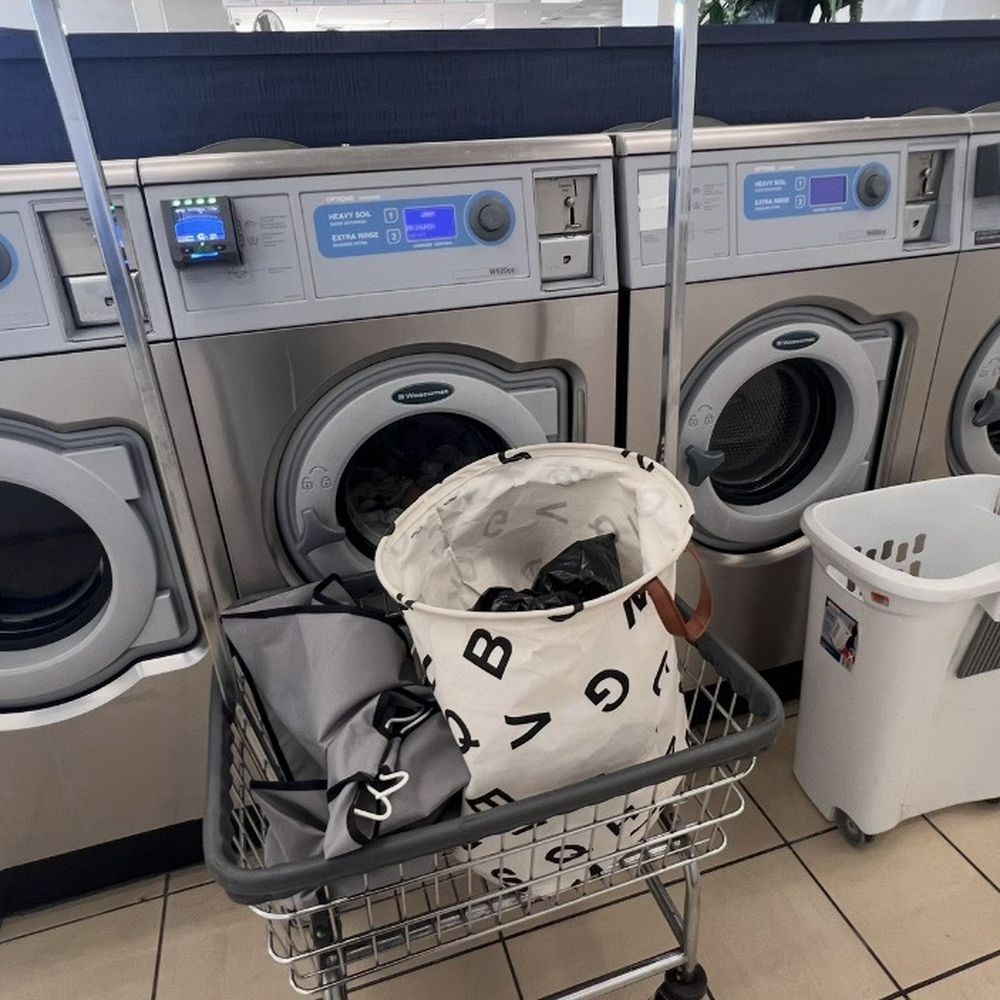 Arrow Coin Laundry - Our washer was being repaired! Still needed to wash these clothes - Laundromat Near Me - Fontana, California