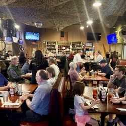 Rally Point Grille Evans - Dining area