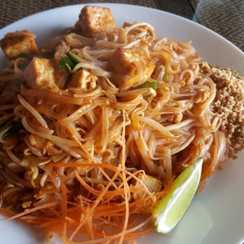 Thai Lada - Pad Thai w/ Tofu - Thai Near Me - Austin, Texas
