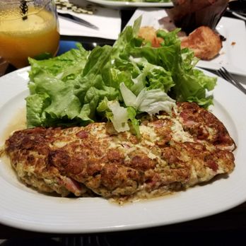 Le Petit Lux - Ham and Cheese Omelet October 2017 - Bistros Near Me - Paris, 75 Le Petit Lux - Ham and Cheese Omelet October 2017 - Bistros Near Me - Paris, 75