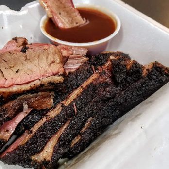 Smokin' Barrel BBQ - Brisket - Barbeque Near Me - Indianapolis, Indiana Smokin' Barrel BBQ - Brisket - Barbeque Near Me - Indianapolis, Indiana