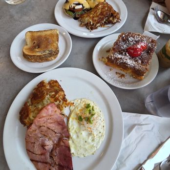 Glo's - Breakfast & Brunch Near Me - Seattle, Washington Glo's - Breakfast & Brunch Near Me - Seattle, Washington