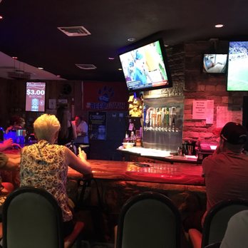 Wooden Nickel Tavern - Burgers Near Me - Tucson, Arizona