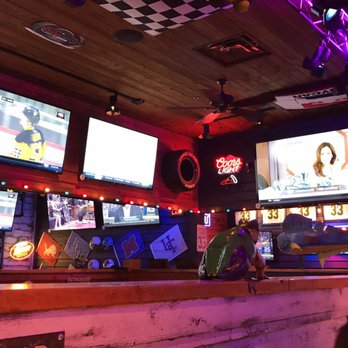 Bubba's 33 - American Near Me - Waco, Texas