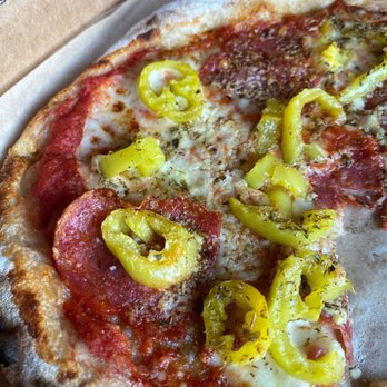 1608 Crafthouse - Pepperoni pizza - Gastropubs Near Me - Virginia Beach, Virginia