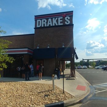 Drake's - Building front - Burgers Near Me - Burlington, North Carolina