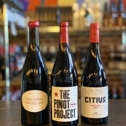 La Marcha Wine Shop
