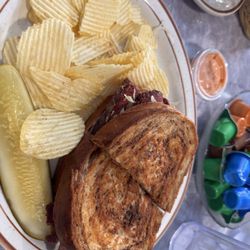 Great Rueben and great staff.