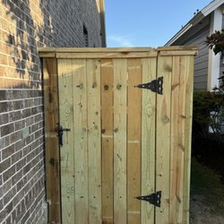 KD Multi-Services - Wood gate