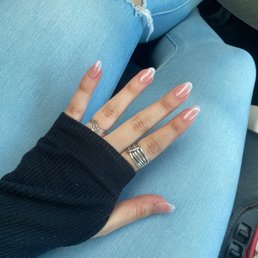 Full acrylic set, oval shaped nude color. Full acrylic set, oval shaped nude color.