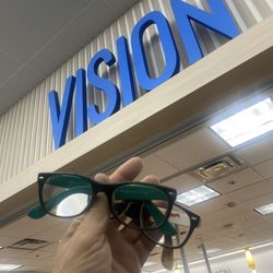 Walmart Vision Center - A kindly helped me with my glasses !!!