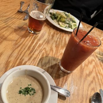 Steamers Steak & Seafood Restaurant - Wine Bars Near Me - McCall, Idaho