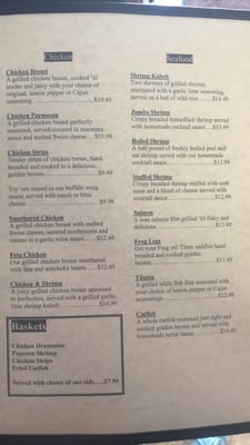 Menu photo 2 Hats Restaurant Palmyra, MO
